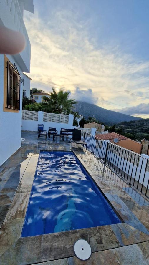 Maryvilla Zohra Calpe Ngoại thất bức ảnh